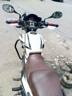 Hero Hunk 2019 White