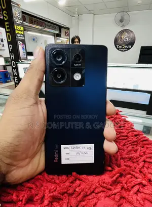 শাওমি রেডমি নোট ১৩ ২৫৬ জিবি ব্ল্যাক