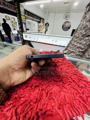 শাওমি রেডমি নোট ১৩ ২৫৬ জিবি ব্ল্যাক
