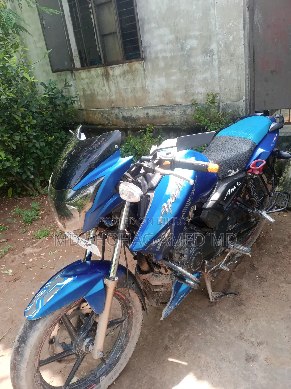 TVS Apache RTR 160 2v Refresh X-connect 2018