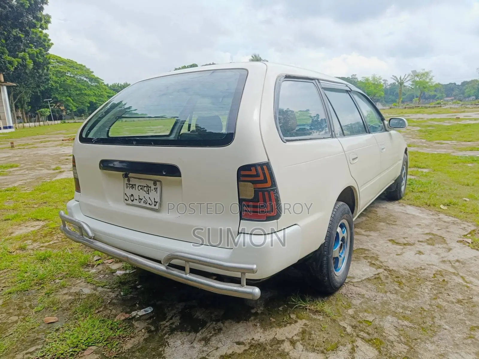 টয়োটা করোল্লা স্টেশন ওয়াগন ১৯৯৬ সাদা