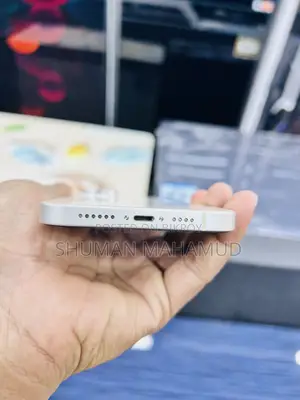 অ্যাপল আইফোন ১৪ প্লাস ১২৮ জিবি হোয়াইট