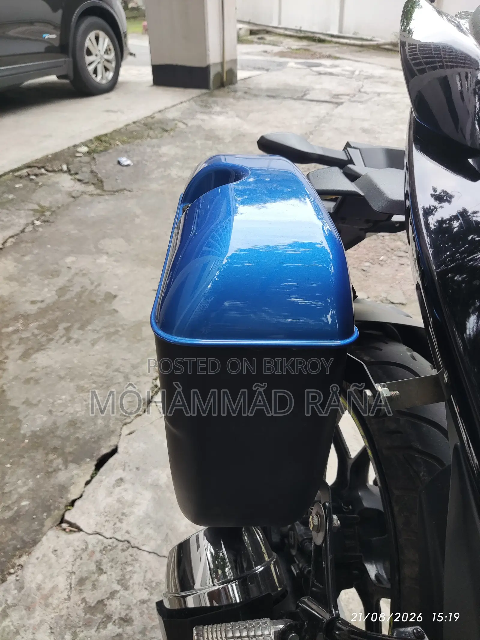 বাইক প্যানিয়ার বক্স