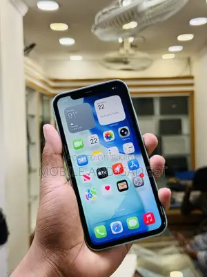 অ্যাপল আইফোন ১১ ১২৮ জিবি গ্রাফাইট