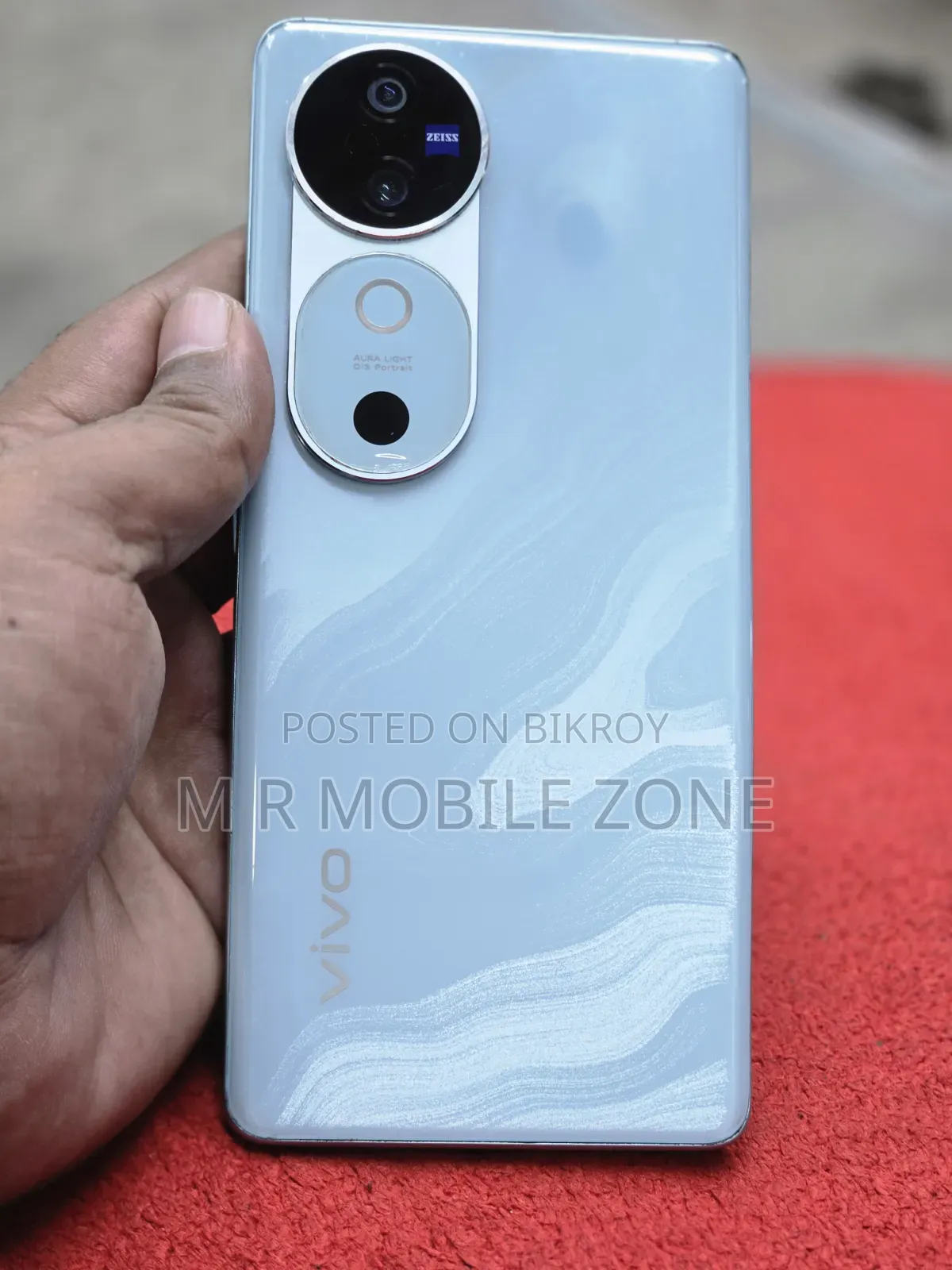 Vivo V40 256 GB