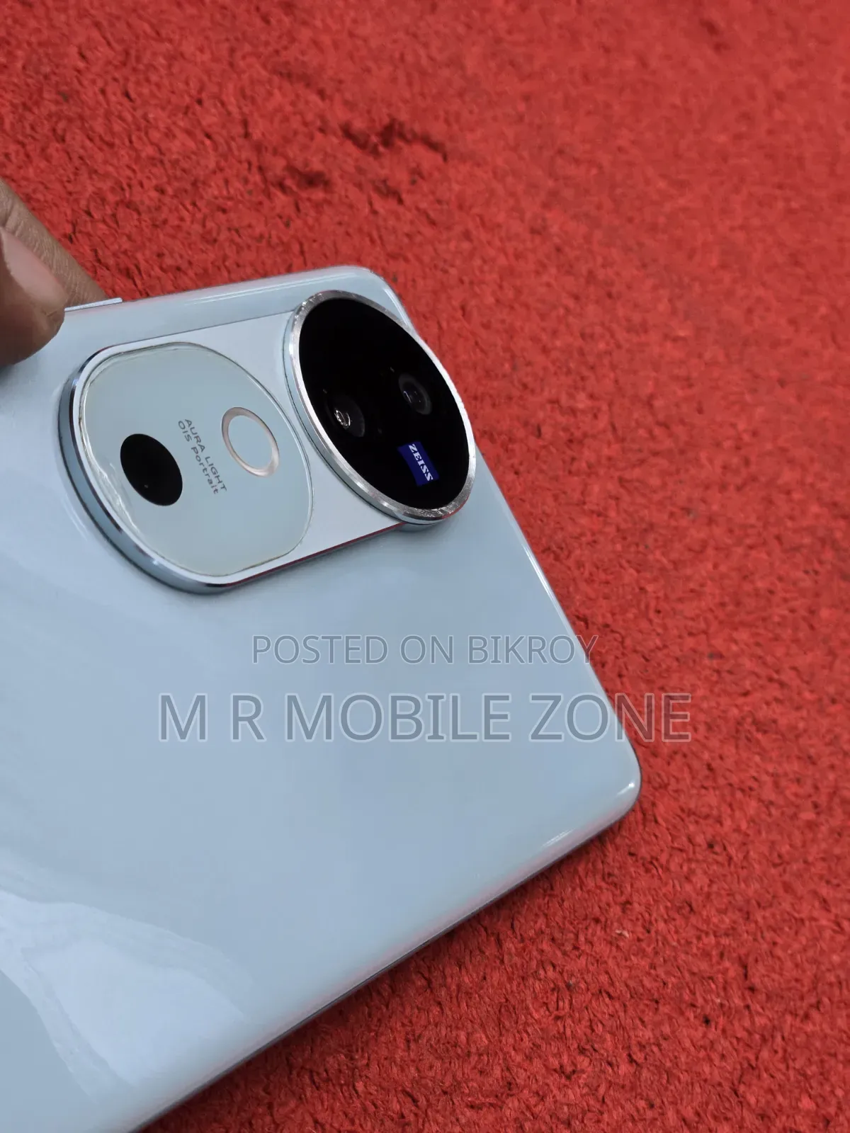 Vivo V40 256 GB