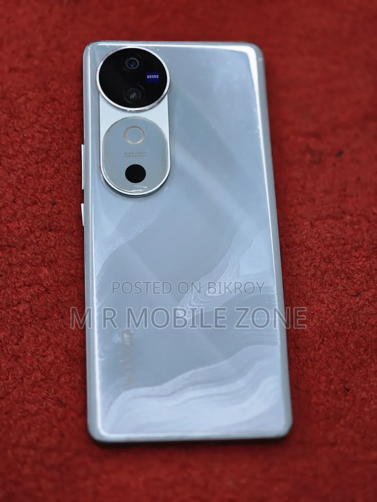 Vivo V40 256 GB