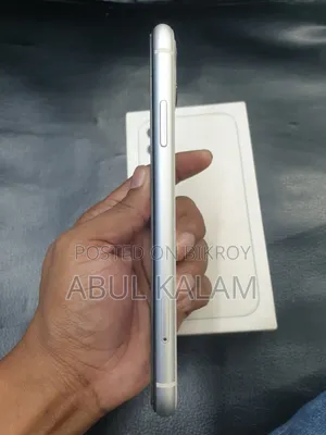 Apple iPhone 11 64 GB White