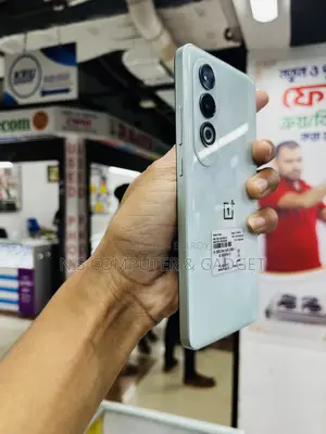ওয়ানপ্লাস নর্ড সিই৪ ২৫৬ জিবি