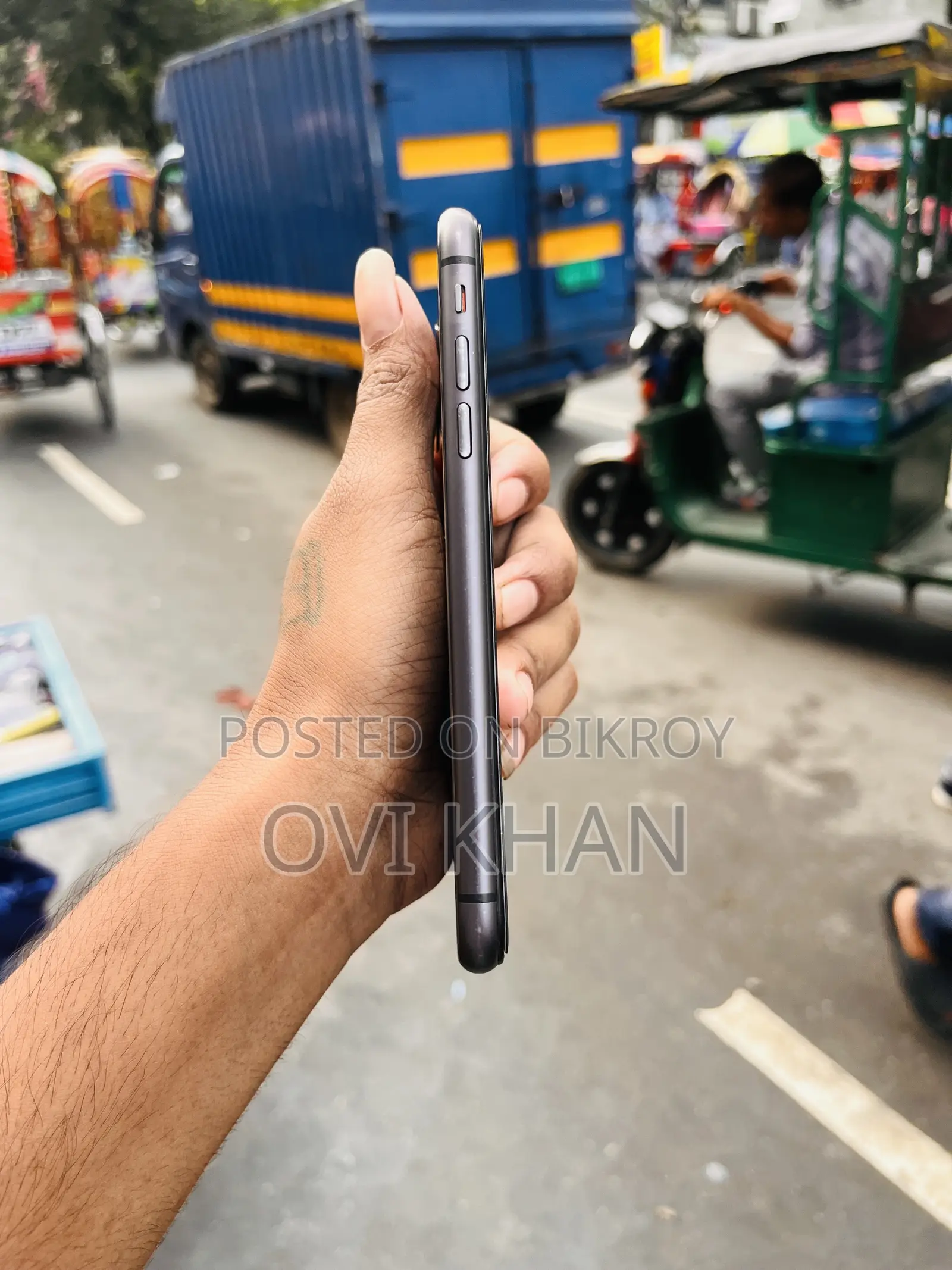 অ্যাপল আইফোন ১১ ৬৪ জিবি ব্ল্যাক