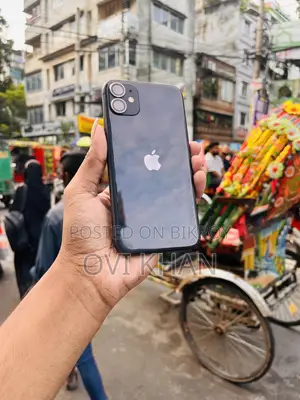 অ্যাপল আইফোন ১১ ৬৪ জিবি ব্ল্যাক