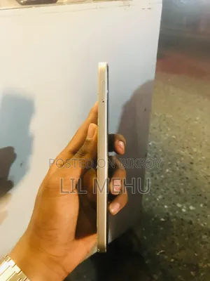 Helio 45 128 GB Blue