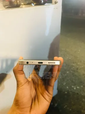 Helio 45 128 GB Blue