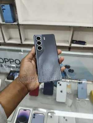 টেকনো ক্যামন ৪০ প্রো ৫জি ২৫৬ জিবি গ্রে