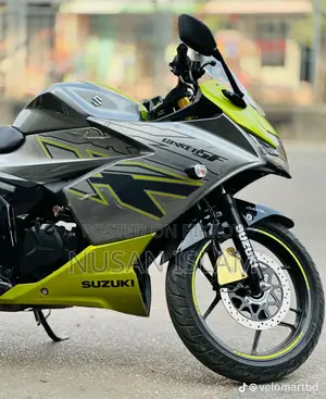 Suzuki Gixxer SF 2025