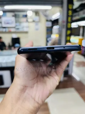 Samsung Galaxy F55 128 GB Black