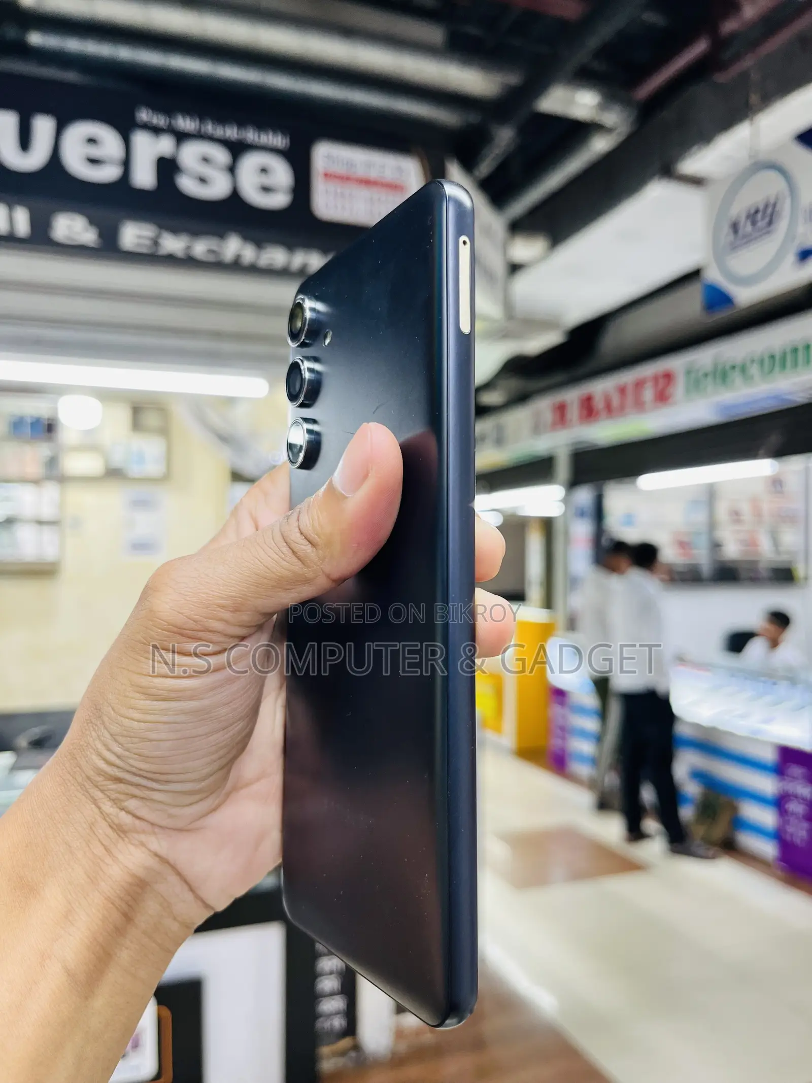 Samsung Galaxy F55 128 GB Black
