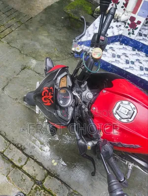 Bajaj Pulsar NS 160 2018 Red