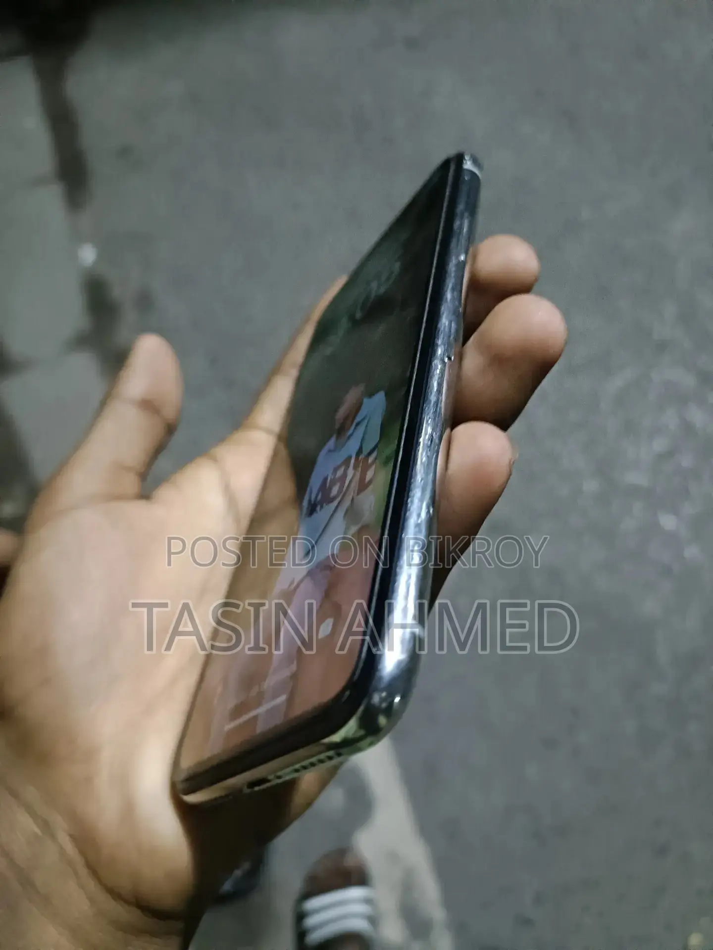 অ্যাপল আইফোন এক্স ৬৪ জিবি হোয়াইট