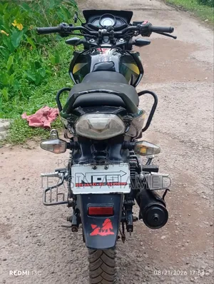 TVS Stryker 125 2022 Yellow