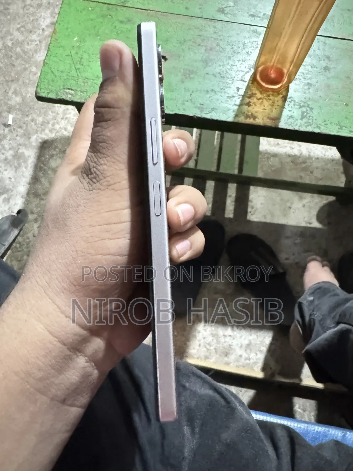 Vivo Y29 256 GB Silver