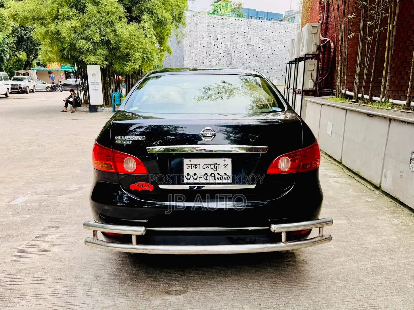 নিসান সিলফি ২০০৬ কালো