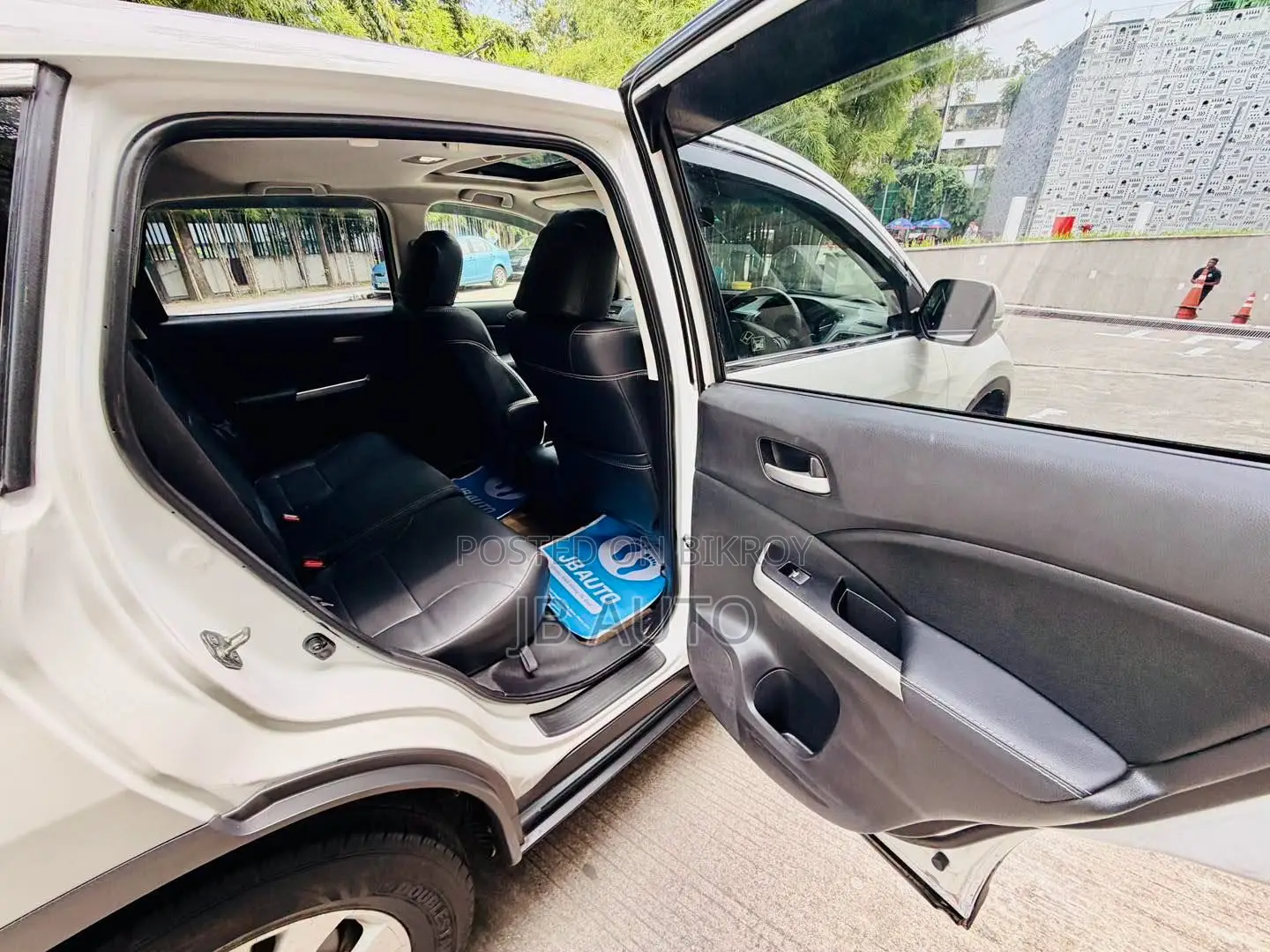 Honda CR-V 2012 Pearl