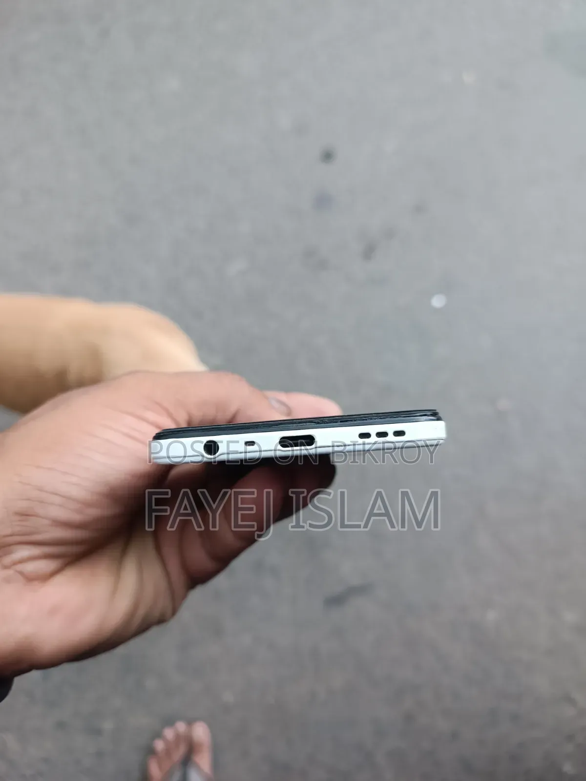 ওপ্পো এ৭৩ ১২৮ জিবি হোয়াইট
