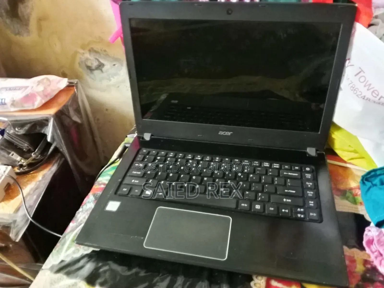 Laptop Acer Aspire E5-475 4GB Intel Core i3 SSD 128GB
