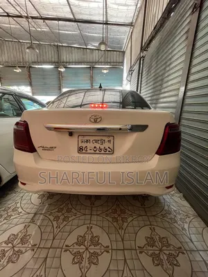 টয়োটা এক্সিও ২০১৫ সাদা