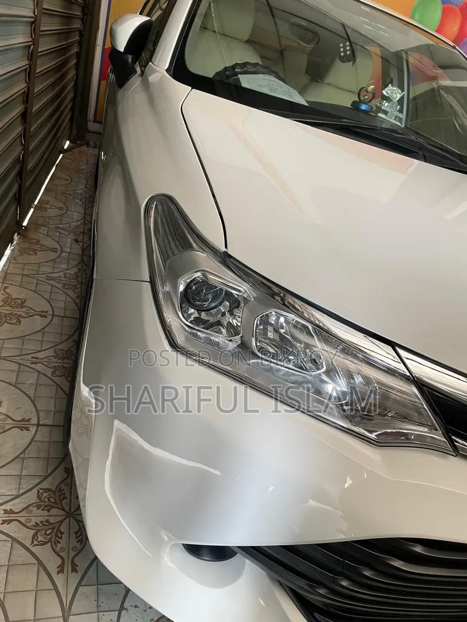 টয়োটা এক্সিও ২০১৫ সাদা