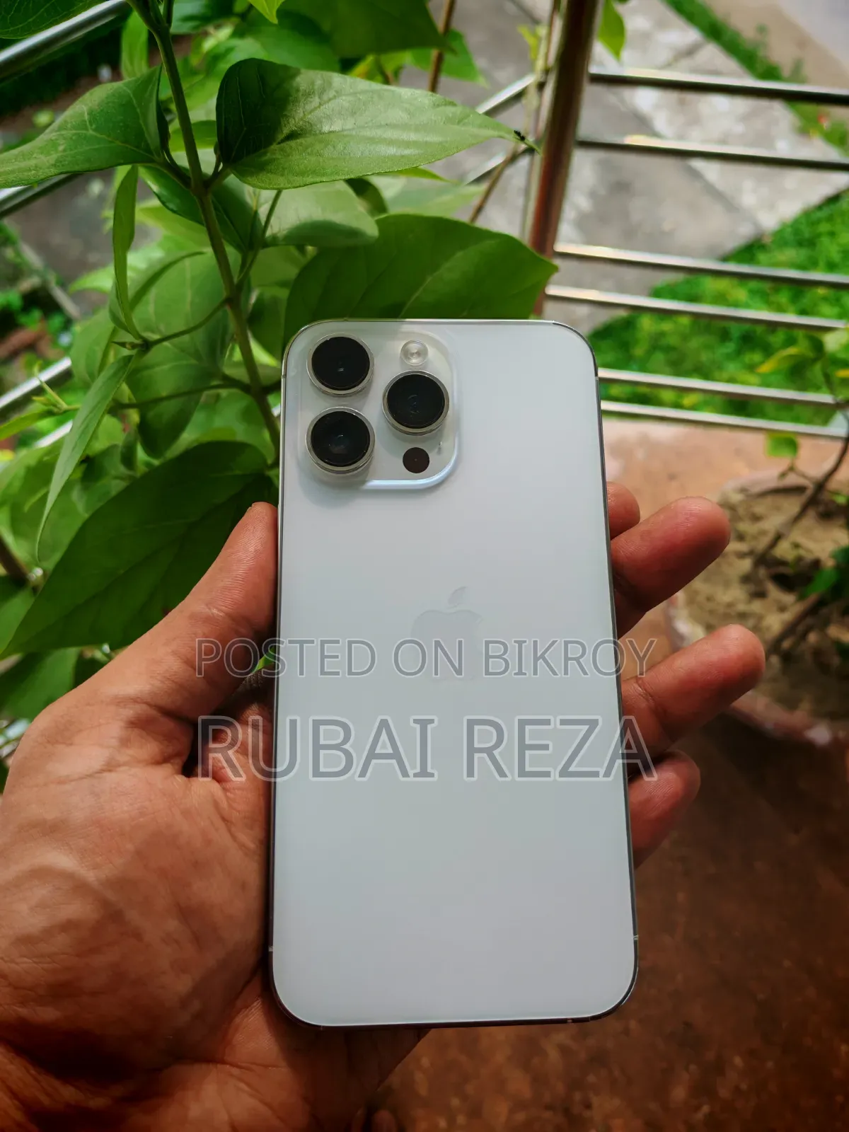 অ্যাপল আইফোন ১৪ প্রো ম্যাক্স ১২৮ জিবি হোয়াইট