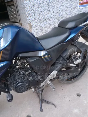 ইয়ামাহা এফজেডএস ভি২ ২০২১ ব্লু