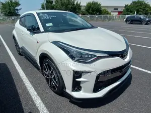 Toyota C-Hr 2021 Pearl
