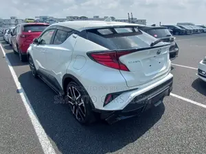 Toyota C-Hr 2021 Pearl