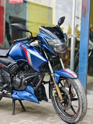 TVS Apache RTR 160 2V 2017 Blue