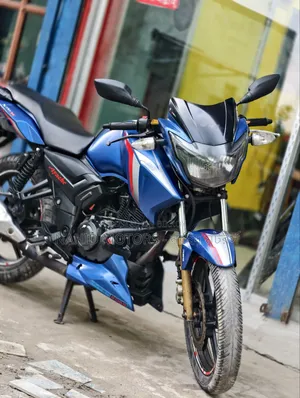 TVS Apache RTR 160 2V 2017 Blue