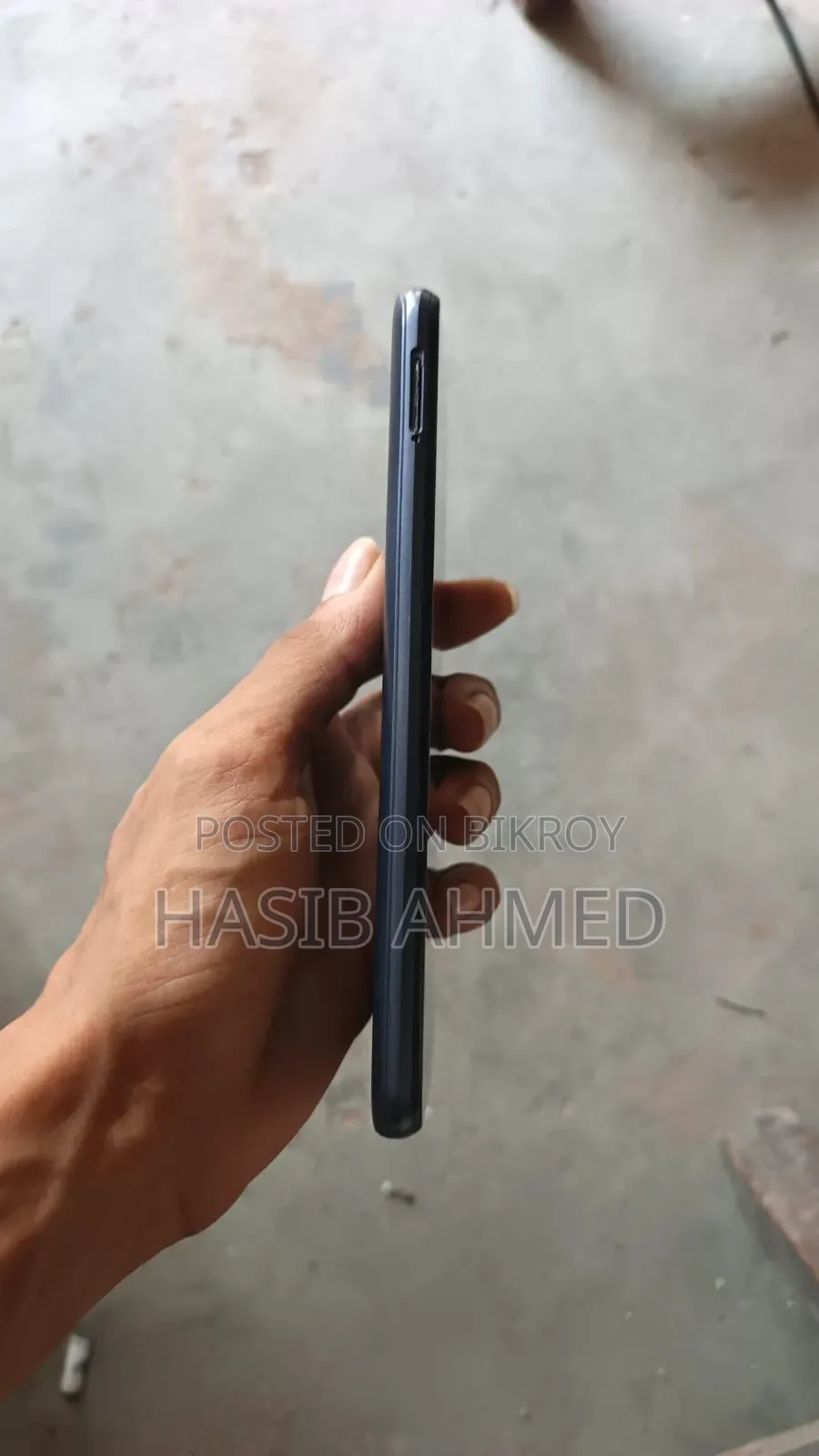 রিয়েলমি ৬৪ জিবি