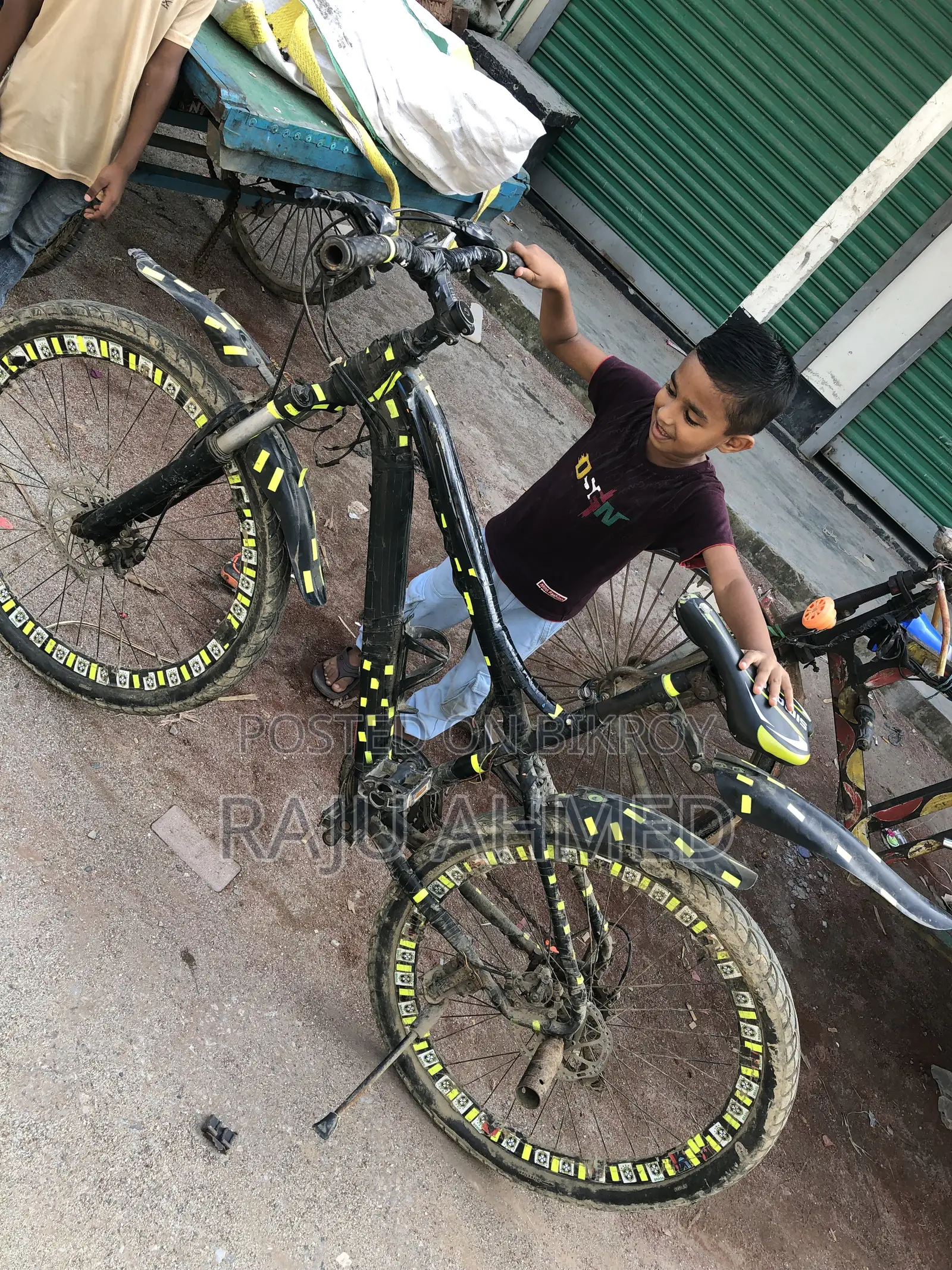 Gear Bicycle Buy and Ride