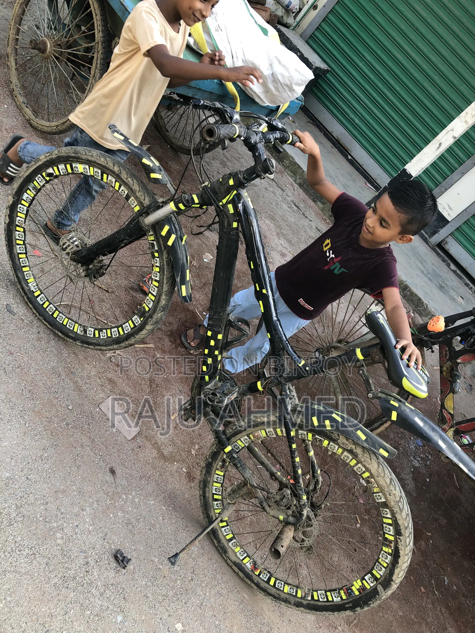 Gear Bicycle Buy and Ride