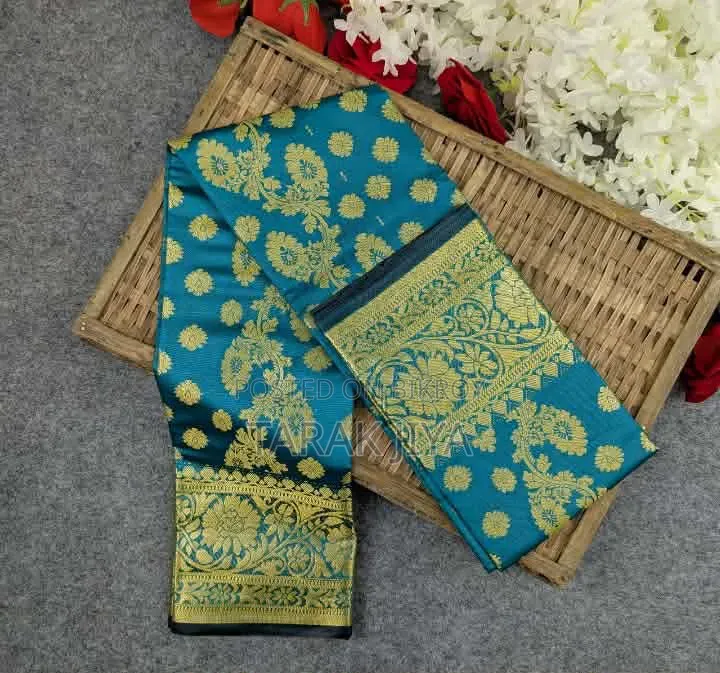 প্রিমিয়াম সিল্ক কাতান শাড়ি