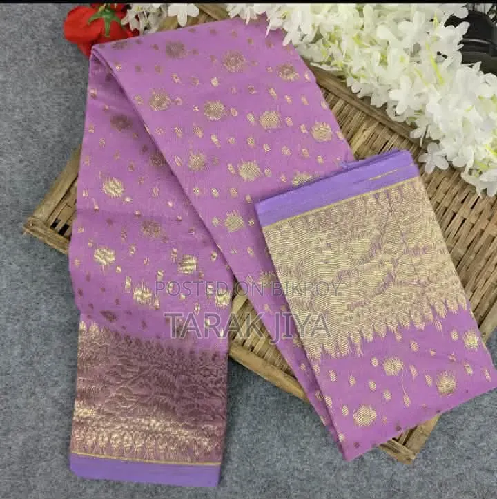 প্রিমিয়াম সিল্ক কাতান শাড়ি