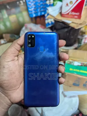 New Samsung Galaxy M21 128 GB Blue