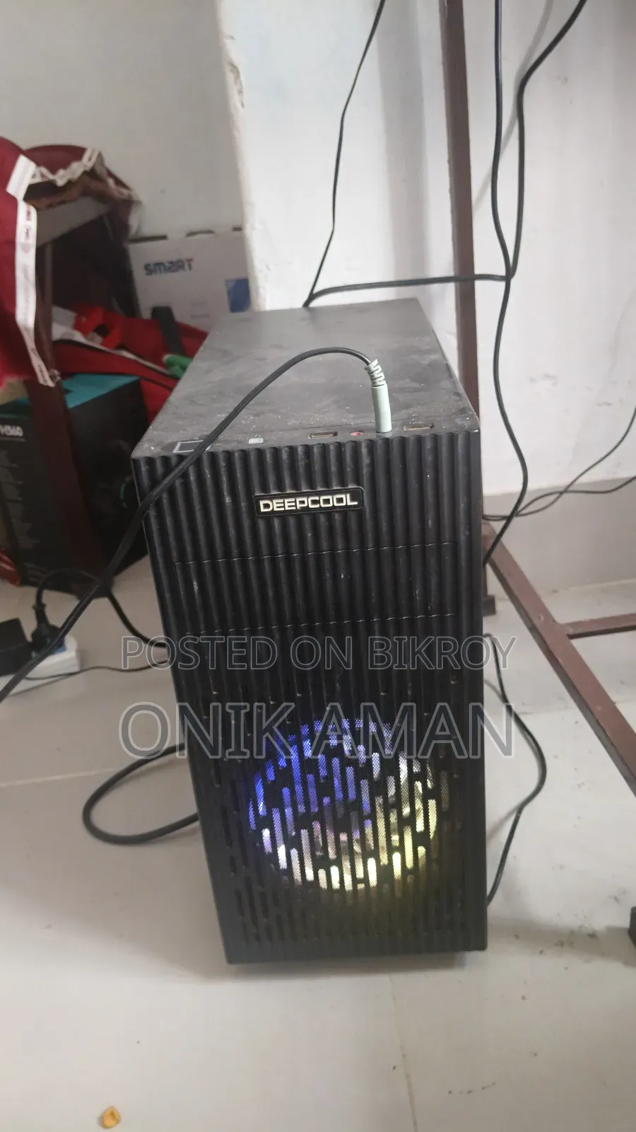 Desktop Computer 12GB AMD Ryzen 3 SSD 128GB