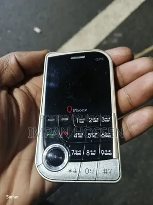 Qphone Q6 Gold