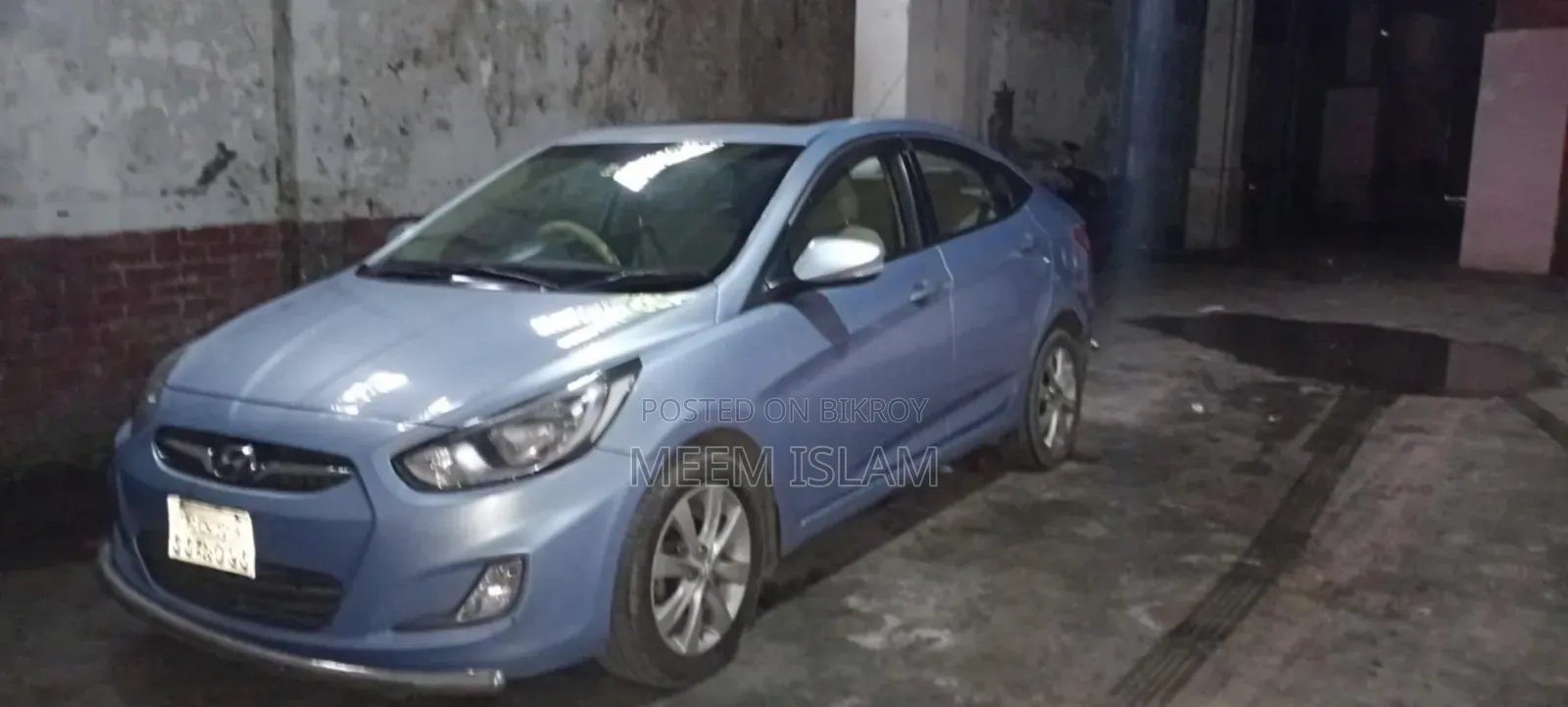 Hyundai Accent 2012 Blue