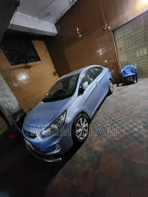 Hyundai Accent 2012 Blue