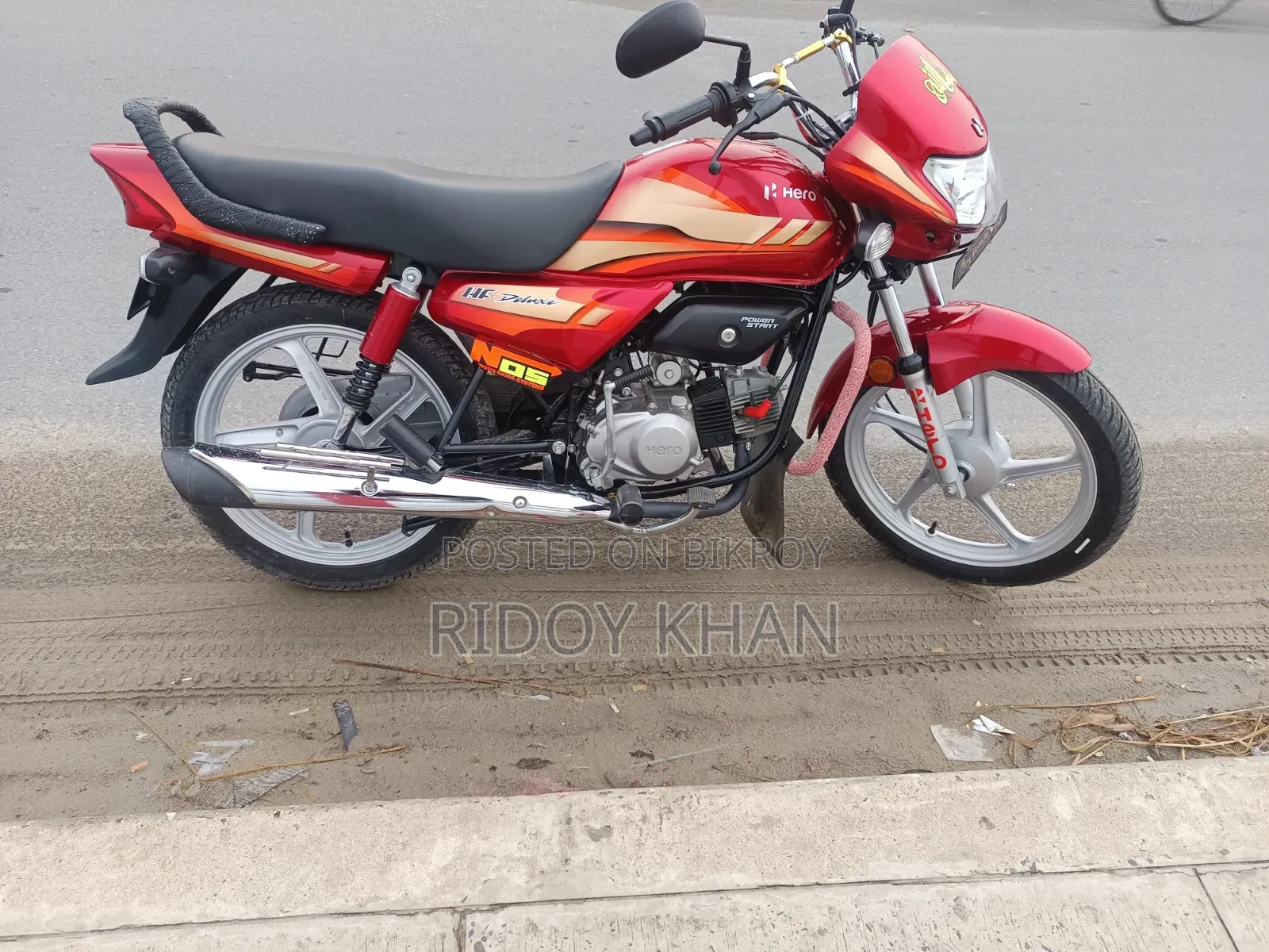 Hero HF Deluxe 2025 Red
