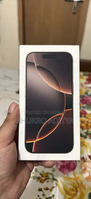 অ্যাপল আইফোন ১৬ প্রো ২৫৬ জিবি গোল্ড