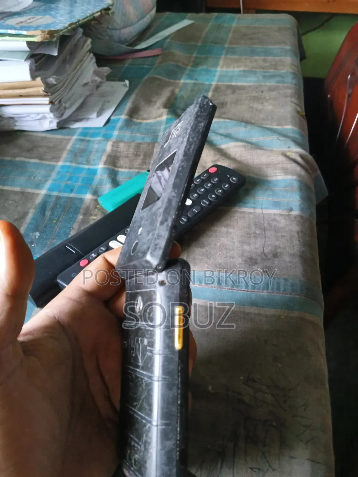 Cat B26 Black